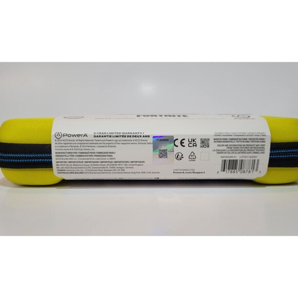 PowerA Nintendo Switch Protection Carrying Case - Peely Fortnite - Picture 3 of 3